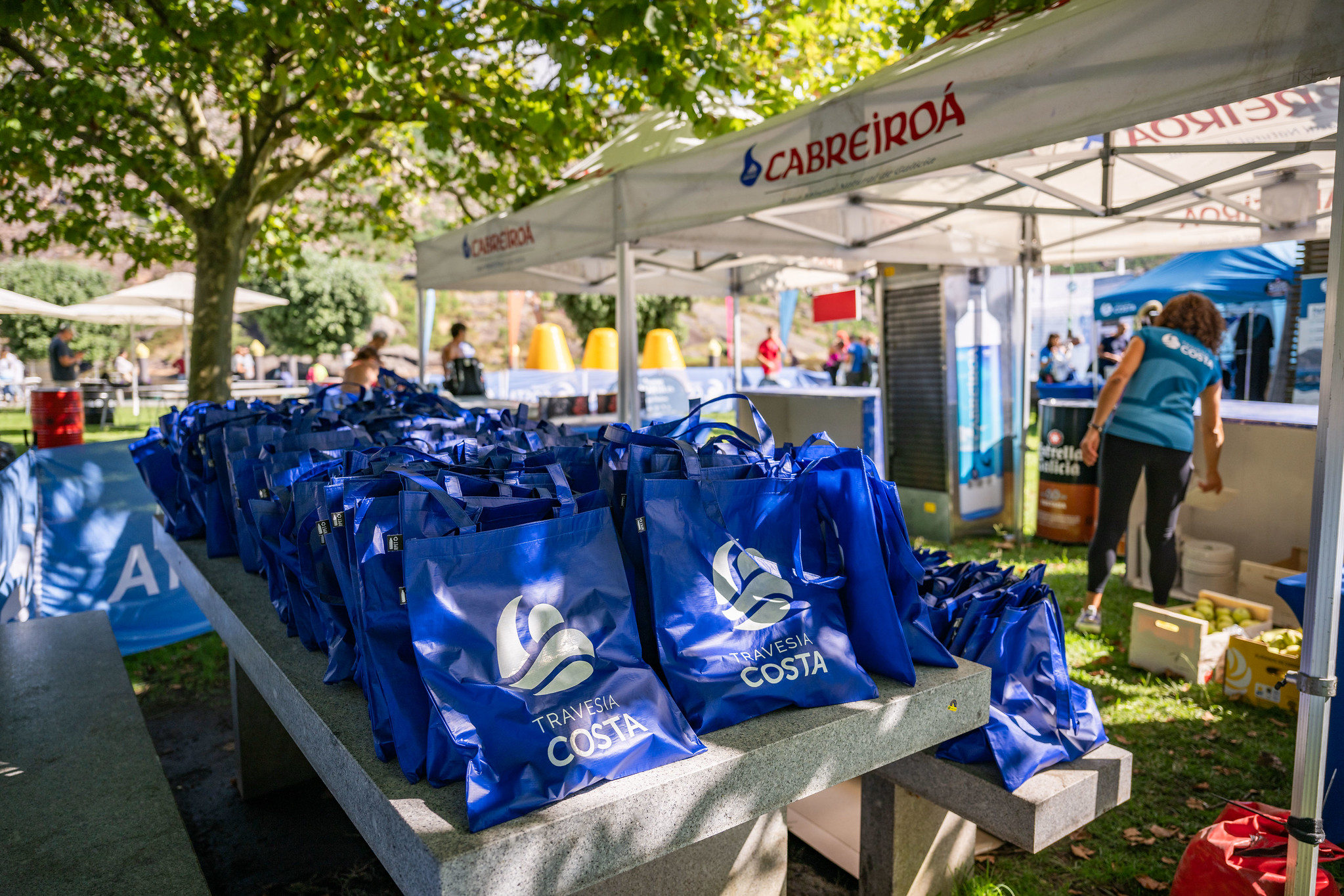 Descuentos especiales en material/merchan del circuito Travesía Costa